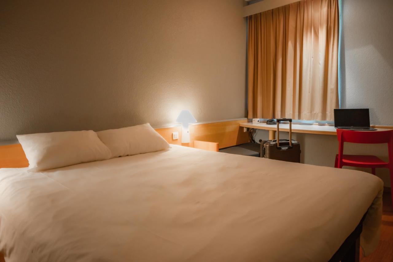 Ibis Colmar Est - Hotel Restaurant En Alsace Horbourg-Wihr Exterior photo