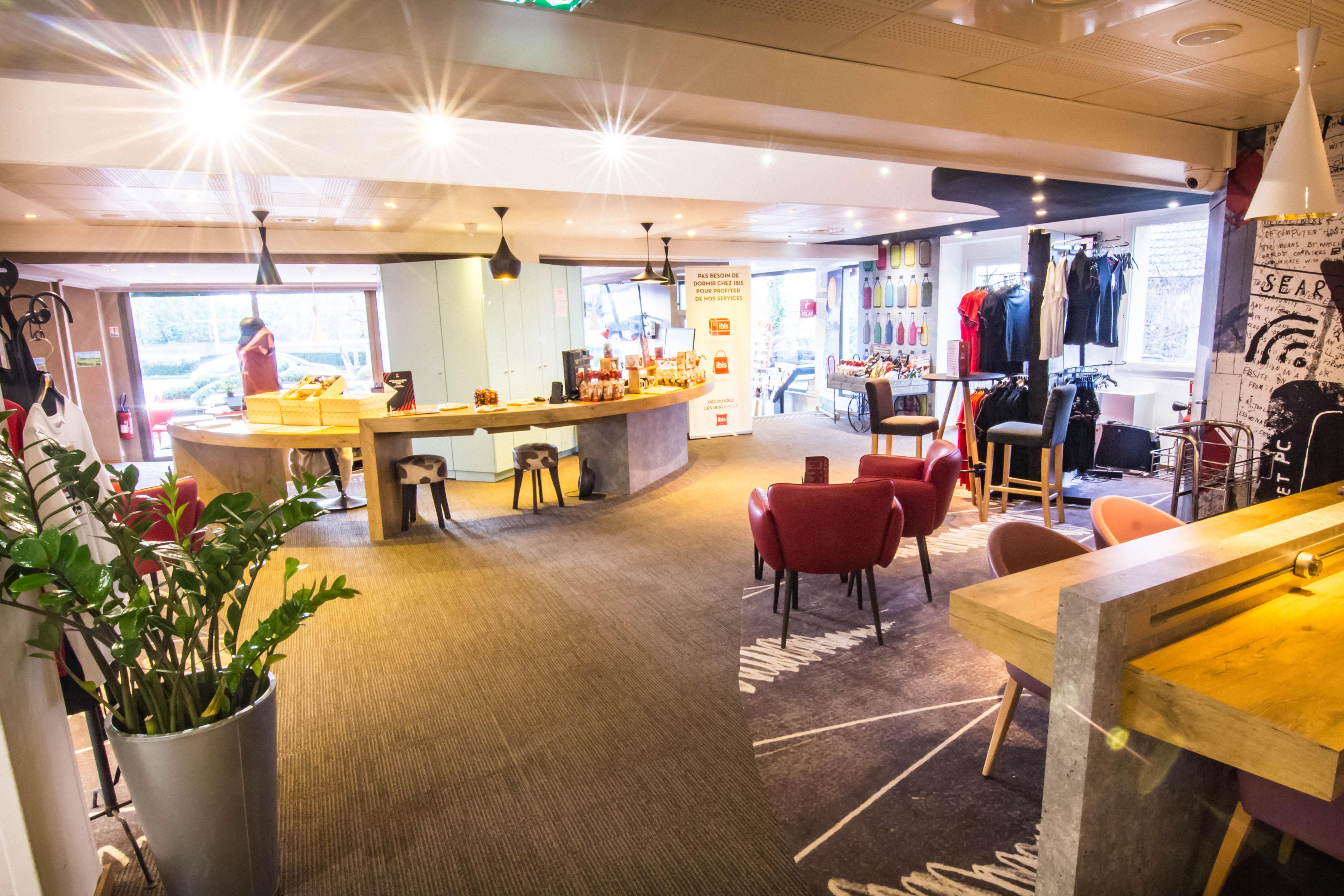 Ibis Colmar Est - Hotel Restaurant En Alsace Horbourg-Wihr Exterior photo